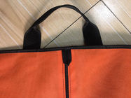 Le voyage de sac de vêtement de costume de poignée a coloré non tissé imprimé avec la taille des agrafes 115*60 cm